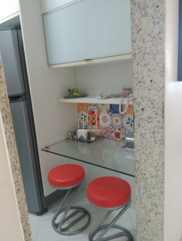 Apartamento à venda com 3 quartos, 81m² - Foto 10