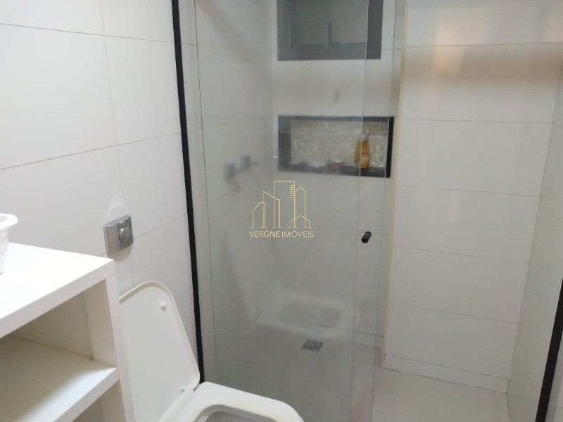 Apartamento à venda com 3 quartos, 134m² - Foto 18