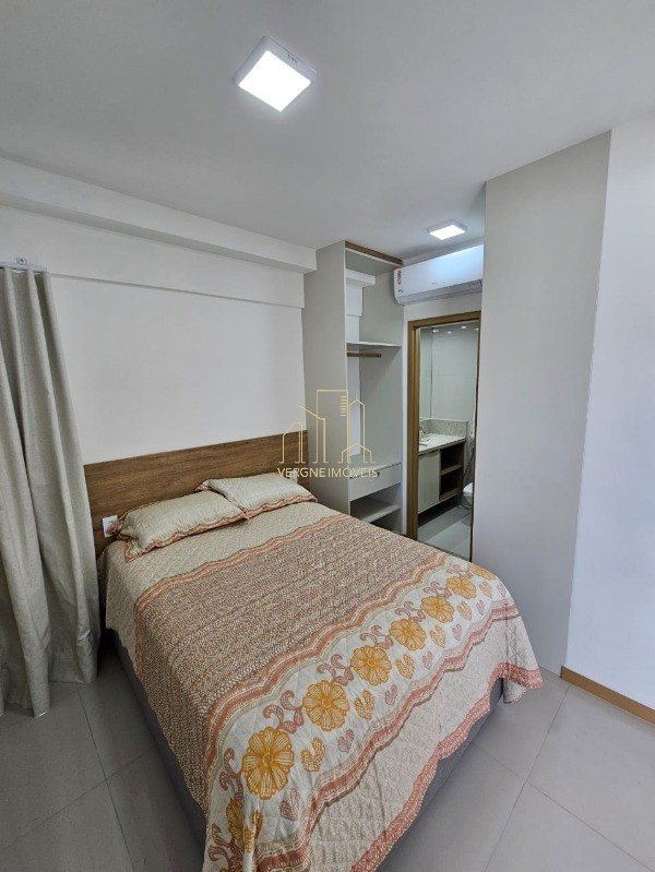 Apartamento à venda com 1 quarto, 42m² - Foto 9