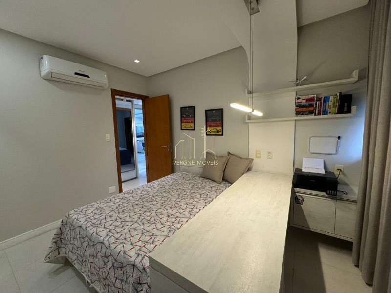 Apartamento à venda com 4 quartos, 225m² - Foto 15