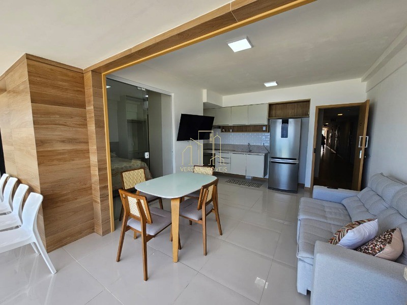 Apartamento à venda com 1 quarto, 42m² - Foto 7