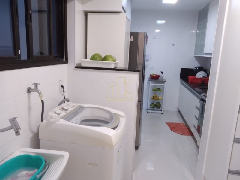 Apartamento à venda com 3 quartos, 134m² - Foto 22