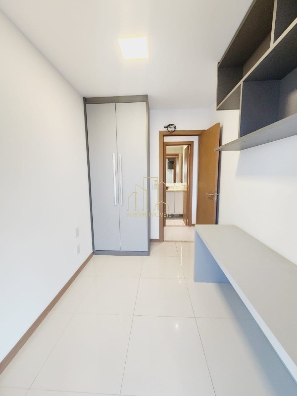 Apartamento à venda com 2 quartos, 76m² - Foto 9