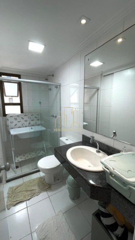 Apartamento à venda com 4 quartos, 142m² - Foto 17