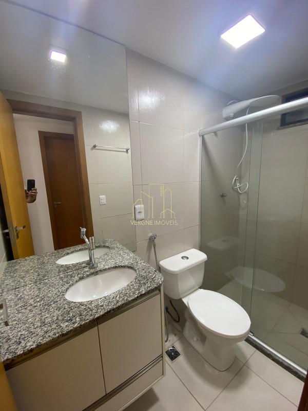 Apartamento à venda com 2 quartos, 70m² - Foto 13