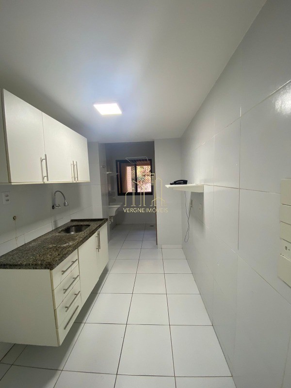 Apartamento à venda com 2 quartos, 70m² - Foto 16