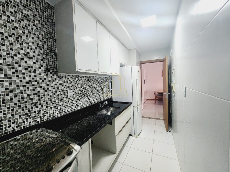 Apartamento à venda com 2 quartos, 76m² - Foto 13