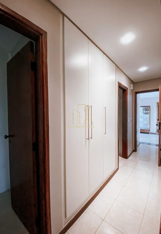 Apartamento à venda com 4 quartos, 188m² - Foto 13