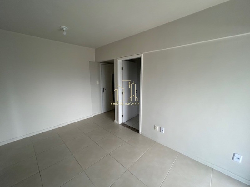 Apartamento à venda com 2 quartos, 65m² - Foto 10