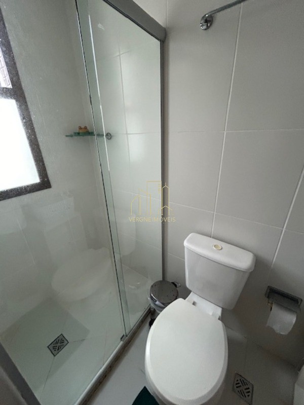 Apartamento à venda com 4 quartos, 200m² - Foto 25