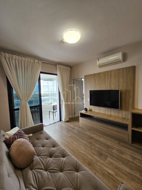 Apartamento à venda com 2 quartos, 71m² - Foto 1