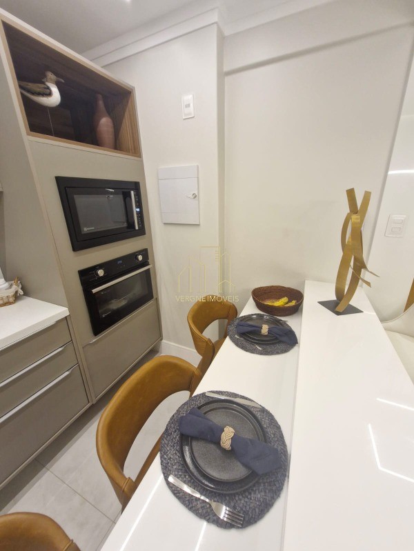 Apartamento à venda com 2 quartos, 72m² - Foto 26