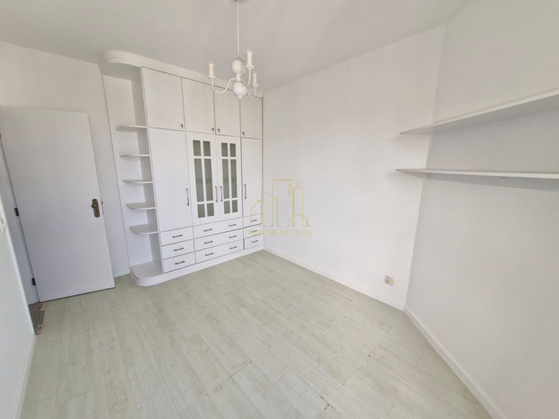 Apartamento à venda com 3 quartos, 162m² - Foto 14