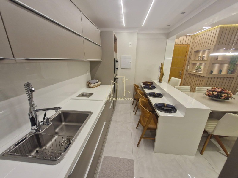 Apartamento à venda com 2 quartos, 72m² - Foto 25