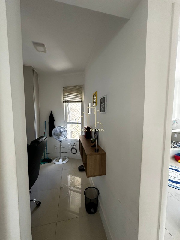 Apartamento para alugar com 3 quartos, 110m² - Foto 12