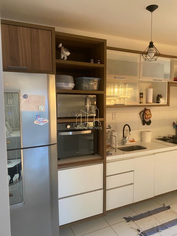 Apartamento à venda com 3 quartos, 81m² - Foto 21