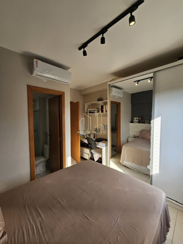 Apartamento à venda com 2 quartos, 70m² - Foto 15