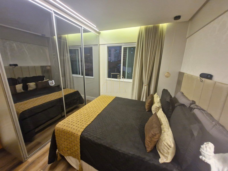 Apartamento à venda com 2 quartos, 72m² - Foto 16