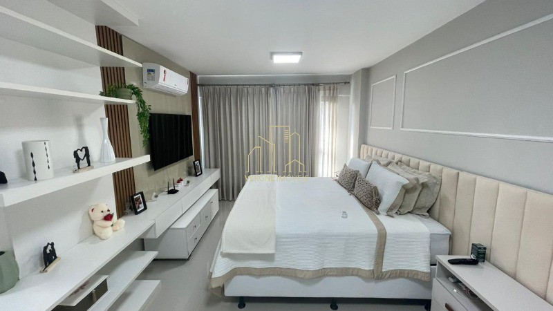 Apartamento à venda com 4 quartos, 243m² - Foto 24