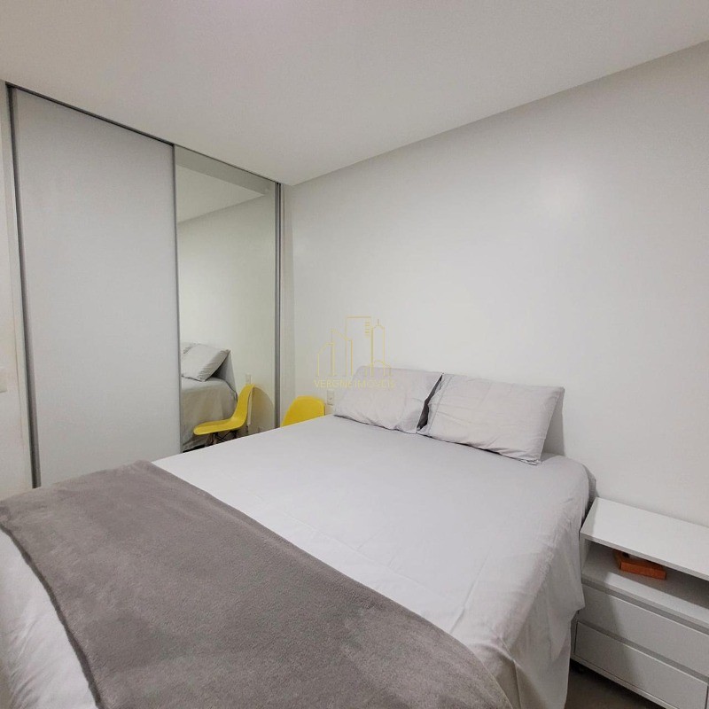 Apartamento à venda com 3 quartos, 142m² - Foto 8