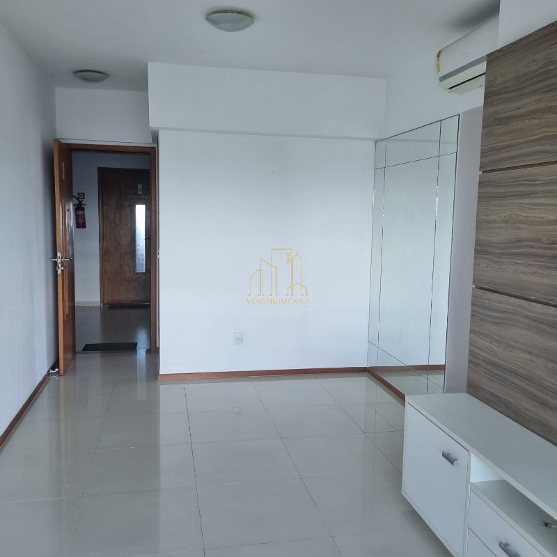 Apartamento à venda com 2 quartos, 72m² - Foto 7