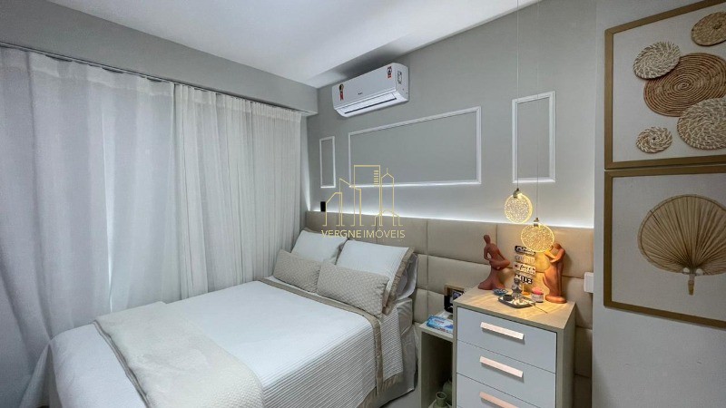 Apartamento à venda com 4 quartos, 243m² - Foto 20