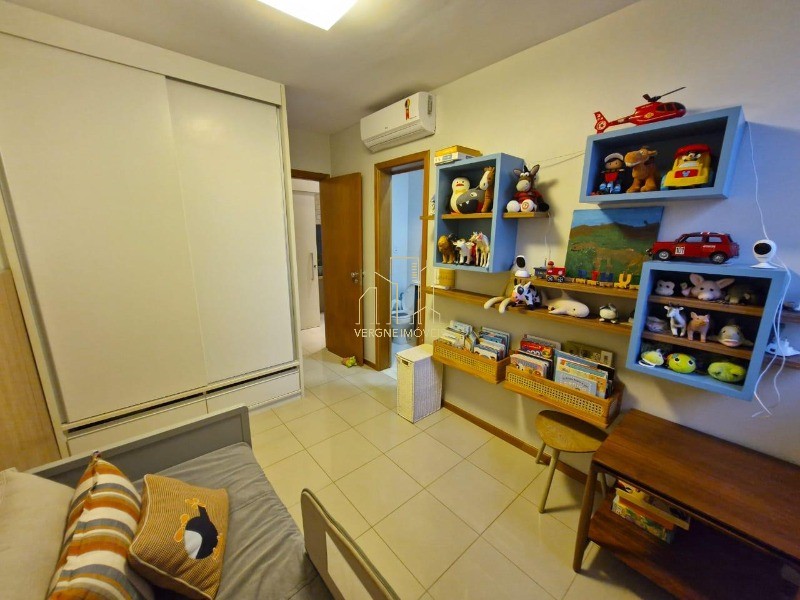 Apartamento à venda com 3 quartos, 145m² - Foto 25