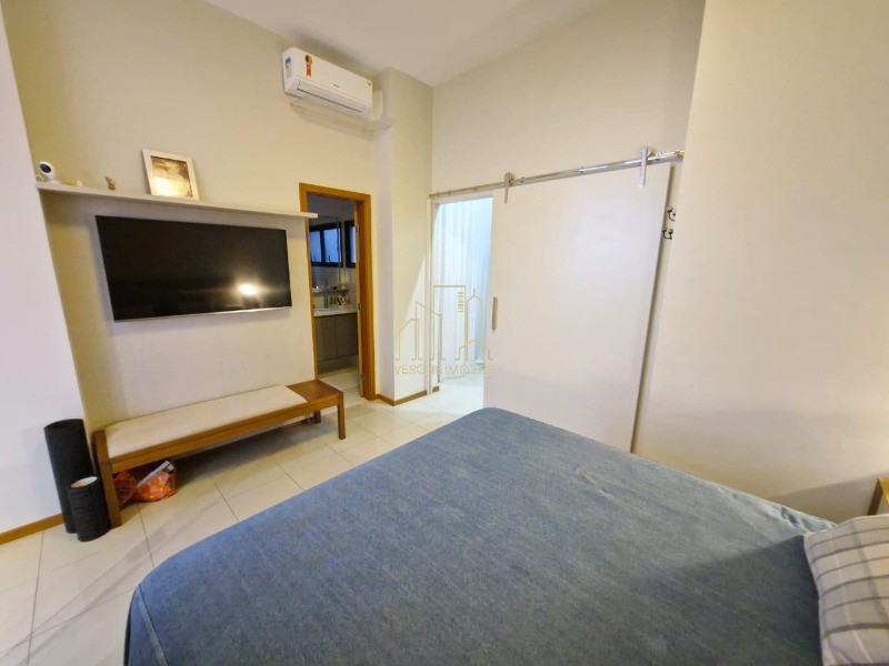 Apartamento à venda com 3 quartos, 145m² - Foto 23