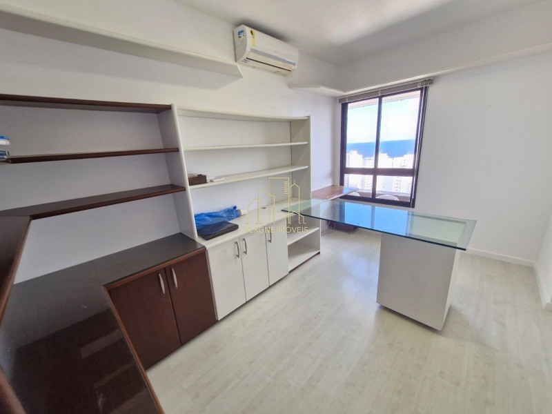 Apartamento à venda com 3 quartos, 162m² - Foto 17