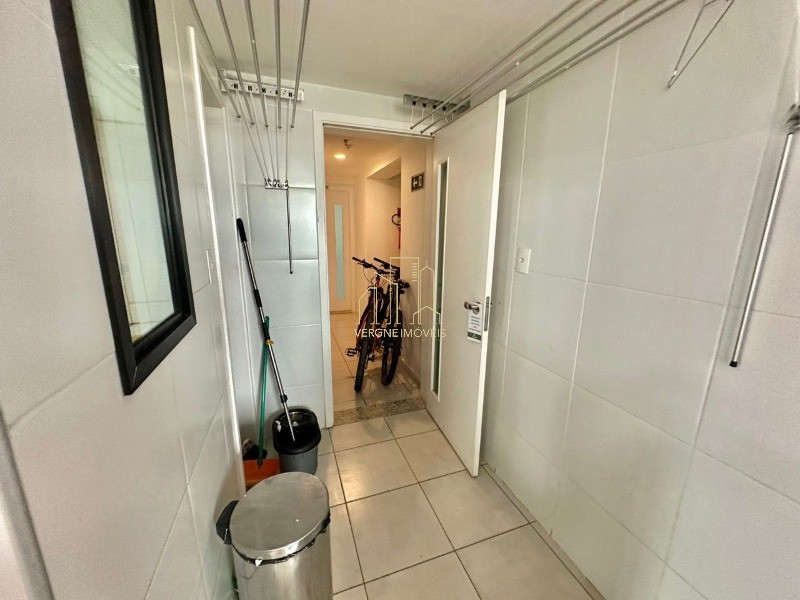 Apartamento à venda com 3 quartos, 113m² - Foto 23