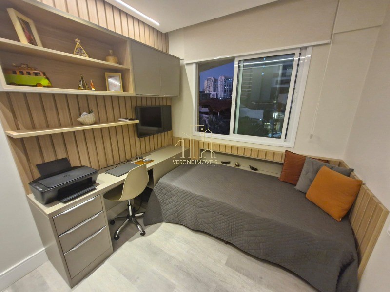 Apartamento à venda com 2 quartos, 72m² - Foto 14