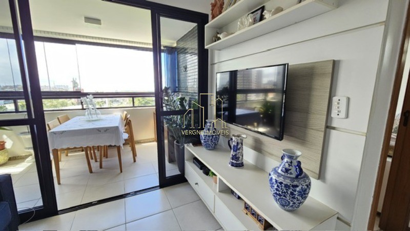 Apartamento à venda com 1 quarto, 48m² - Foto 4