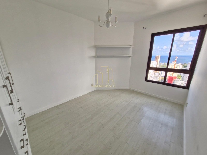 Apartamento à venda com 3 quartos, 162m² - Foto 15