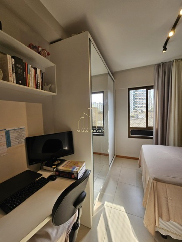 Apartamento à venda com 2 quartos, 70m² - Foto 16