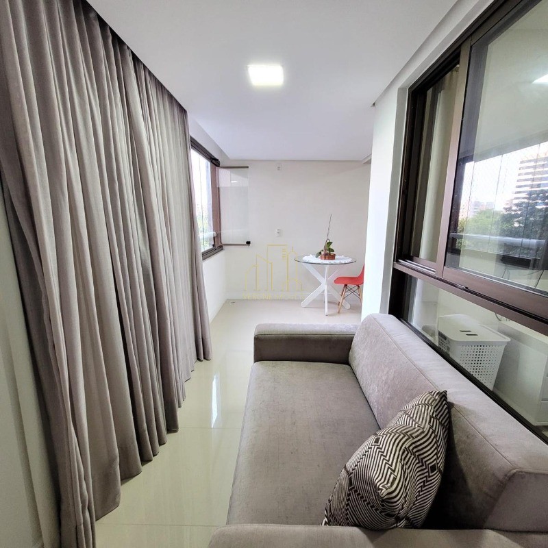 Apartamento à venda com 3 quartos, 142m² - Foto 3