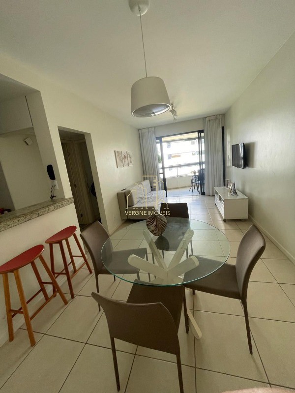 Apartamento à venda com 1 quarto, 53m² - Foto 2