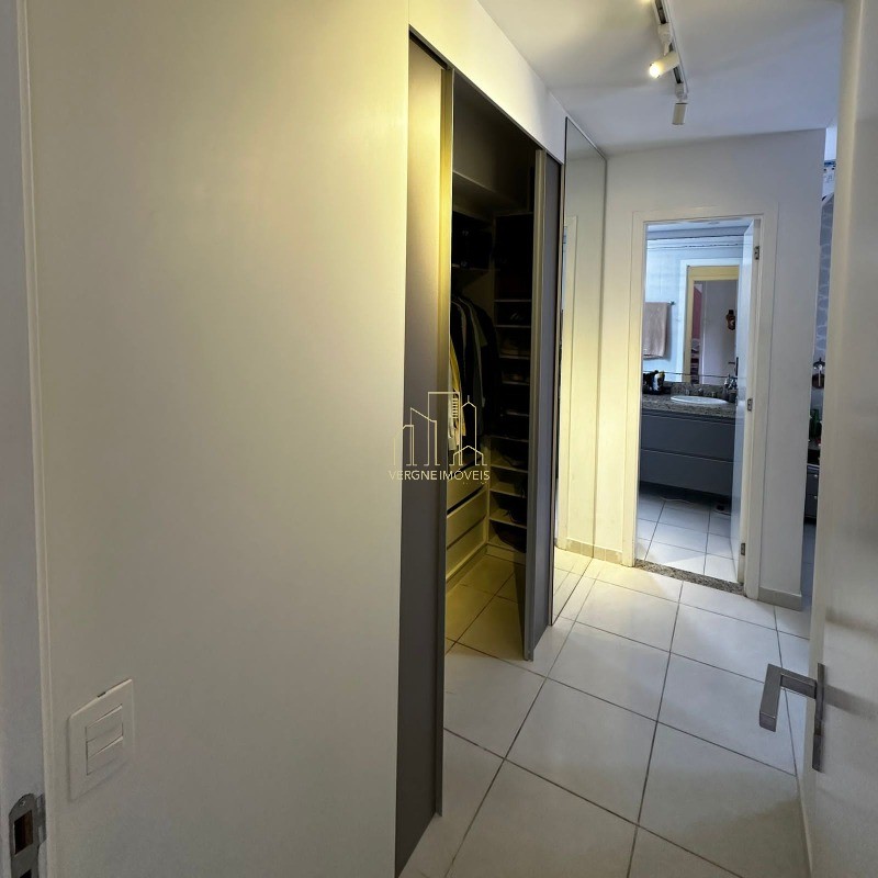 Apartamento à venda com 3 quartos, 134m² - Foto 10