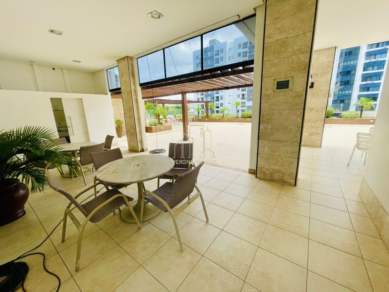 Apartamento à venda com 4 quartos, 200m² - Foto 23