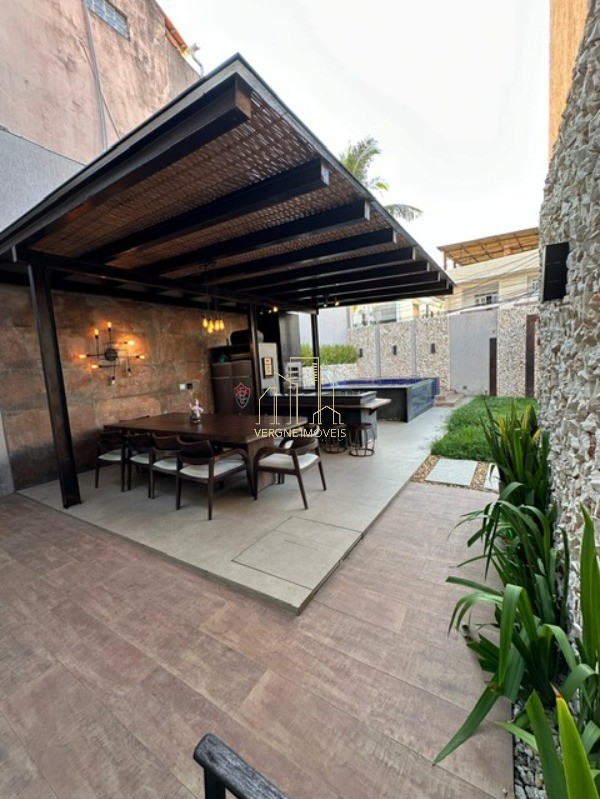 Casa de Condomínio à venda com 5 quartos, 320m² - Foto 6