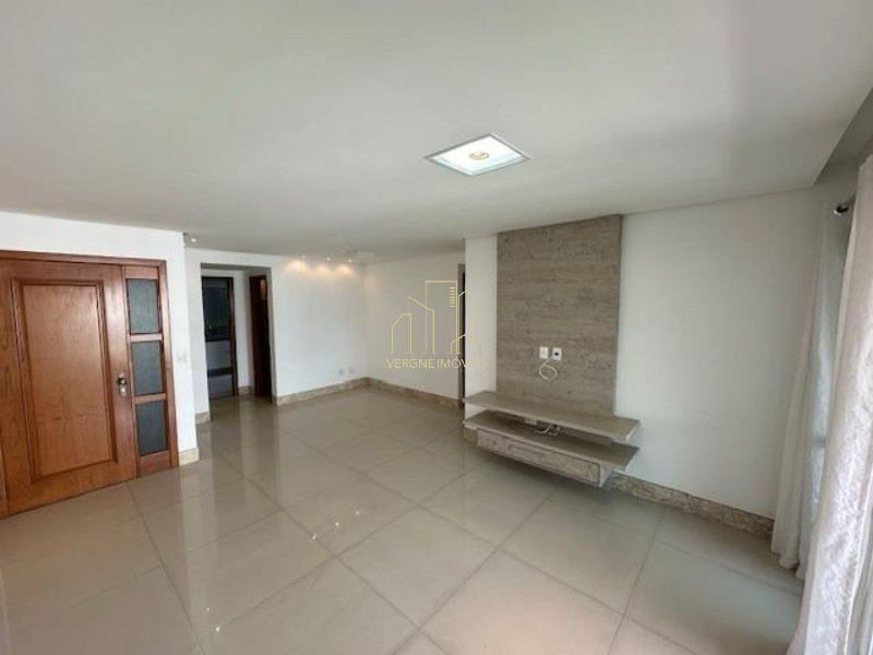 Apartamento à venda com 4 quartos, 145m² - Foto 3