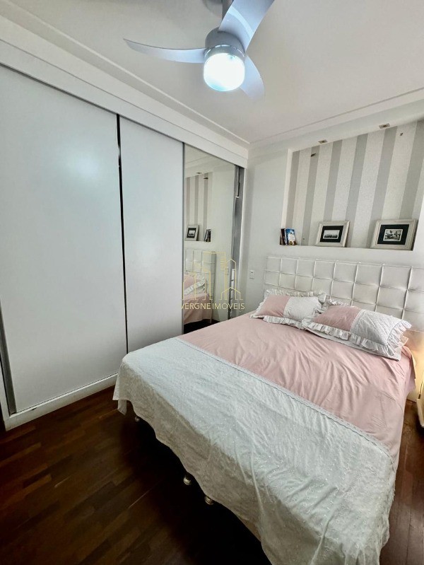 Apartamento à venda com 4 quartos, 136m² - Foto 16