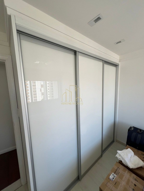 Apartamento à venda com 4 quartos, 140m² - Foto 10