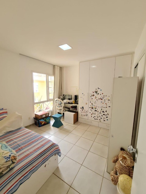 Apartamento à venda com 3 quartos, 233m² - Foto 23