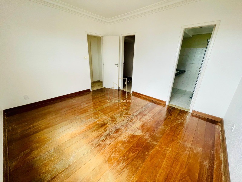 Apartamento à venda com 4 quartos, 200m² - Foto 8