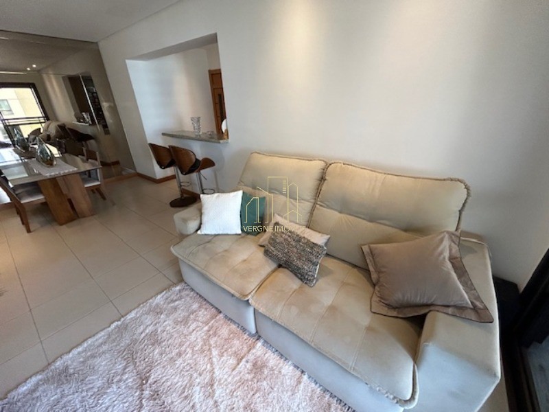 Apartamento para alugar com 2 quartos, 94m² - Foto 14