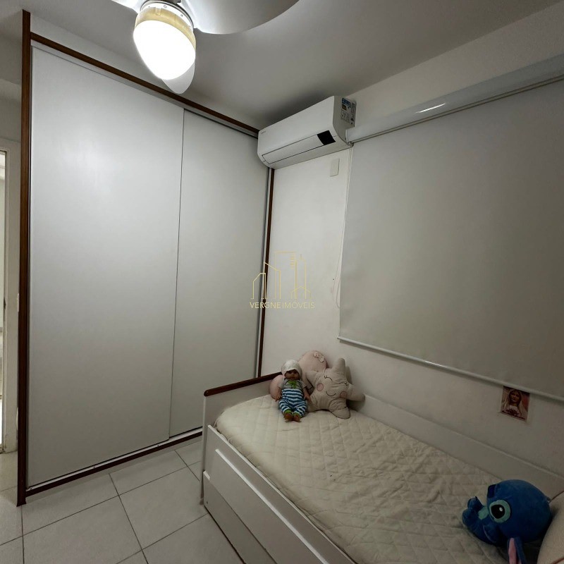 Apartamento à venda com 3 quartos, 134m² - Foto 12