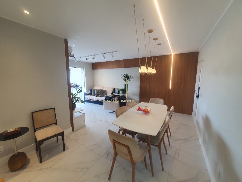 Apartamento à venda com 4 quartos, 143m² - Foto 29