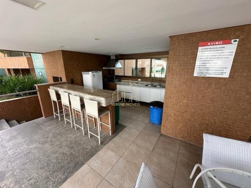 Apartamento à venda com 4 quartos, 145m² - Foto 37