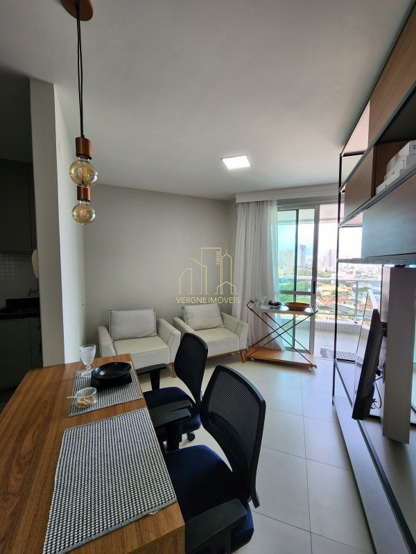 Apartamento à venda com 1 quarto, 45m² - Foto 5