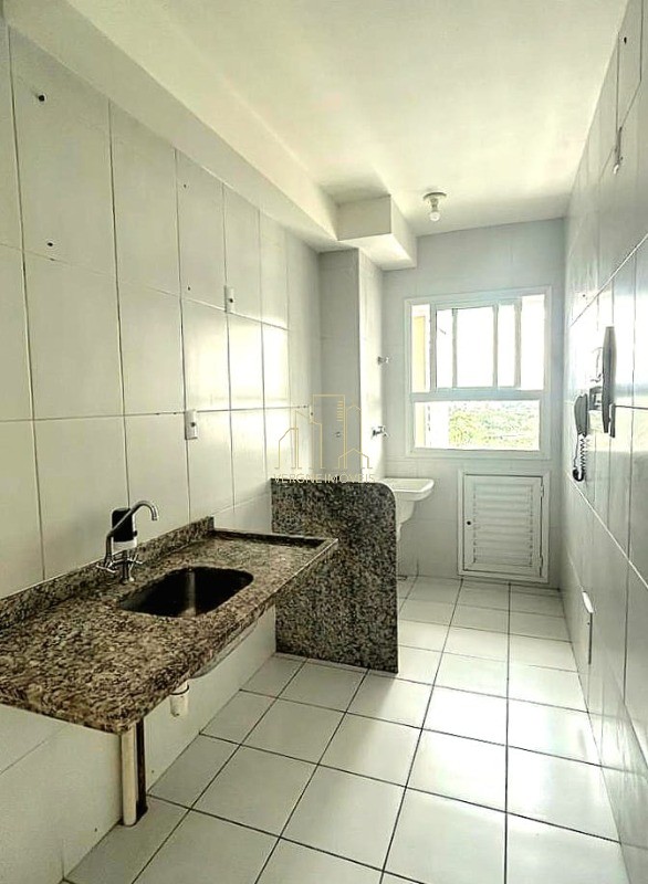 Apartamento à venda com 2 quartos, 67m² - Foto 8